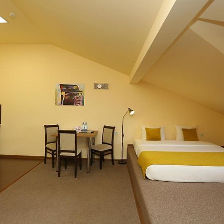 Grammy Apartments City Center Yerevan Luaran gambar